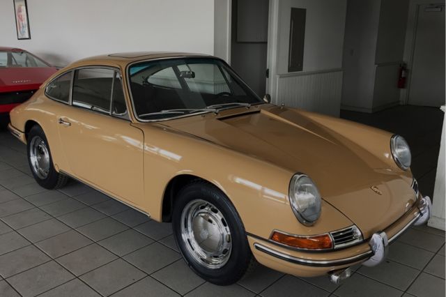 1966 Porsche 911 Sunroof Coupe - photo 2