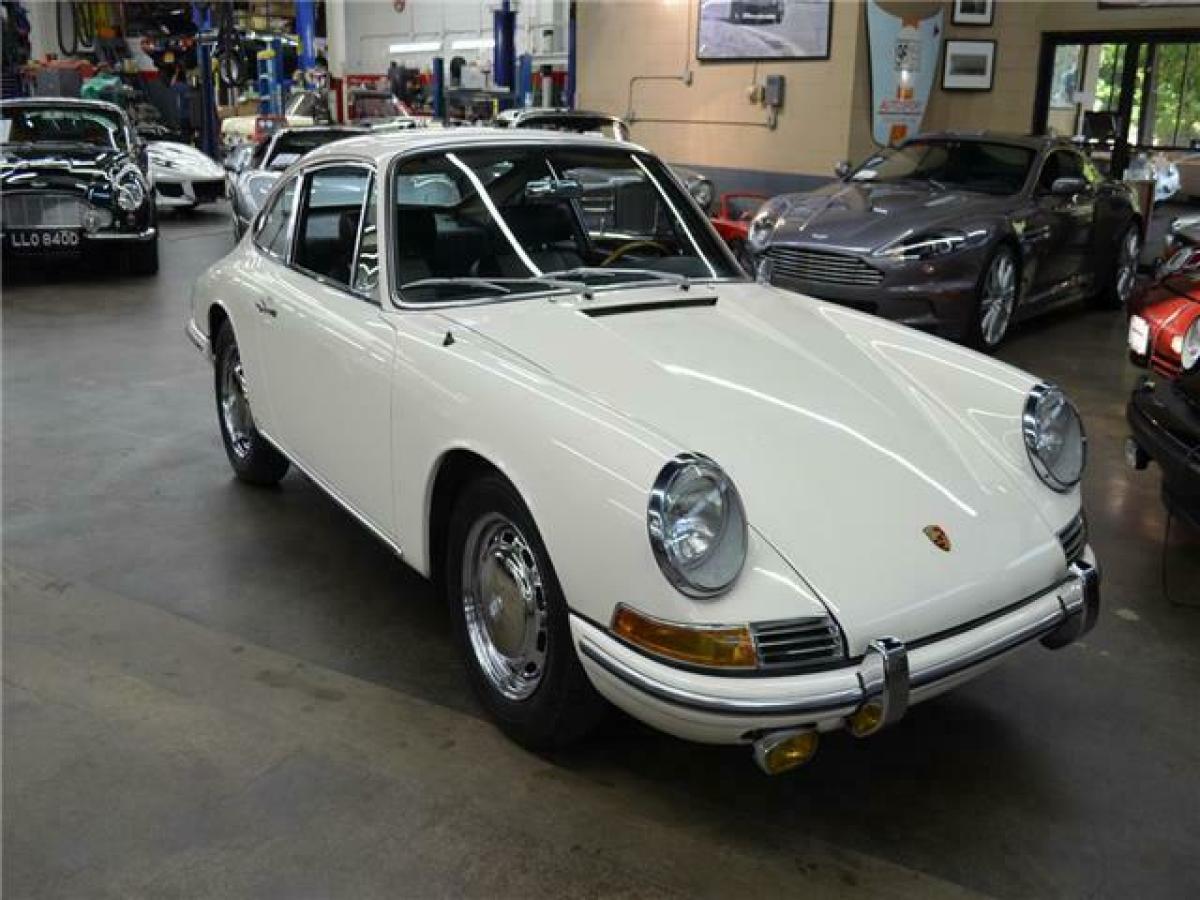 1966 Porsche 911 SWB 2.0 89217 Miles Light Ivory Coupe 2.0 Liter Flat 6 Manual 1966 Porsche 911 SWB 2.0