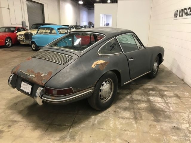 1966 Porsche 911 SWB Coupe 1966 Porsche 911 Coupe