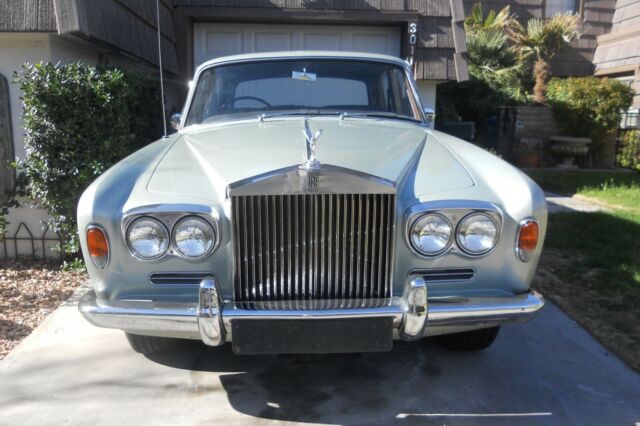 1966 Rolls-Royce Silver Shadow Right Hand Drive - photo 2