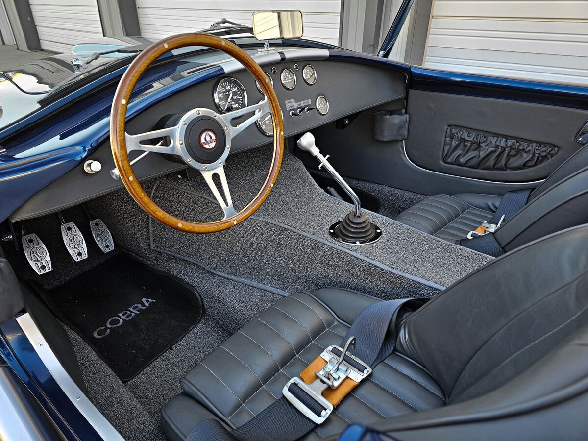 1966 Shelby 427 Cobra Roadster Replica - photo 3
