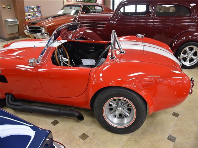 1966 Shelby Cobra 351C.I. 5-speed - 4500 miles! - photo 4