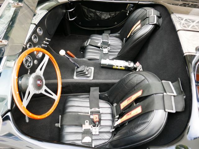 1966 Shelby Roadster - photo 12