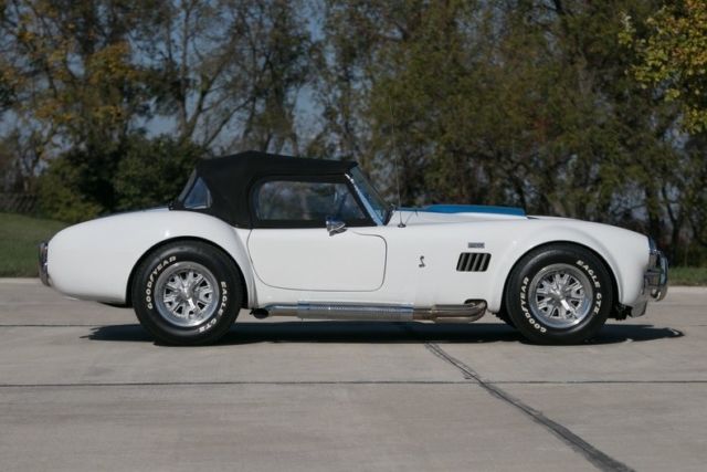 1966 Shelby Cobra Free Shipping Until December 1 - photo 10