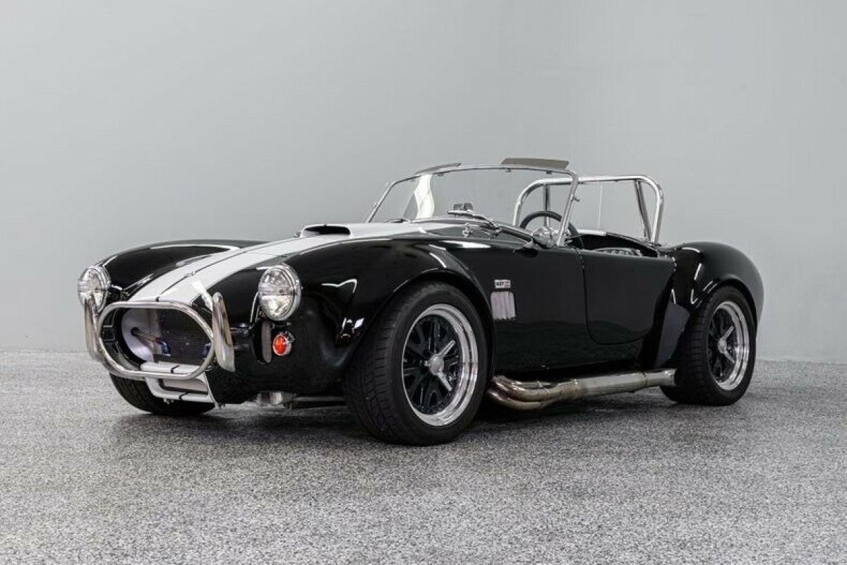 1966 Shelby Cobra Replica