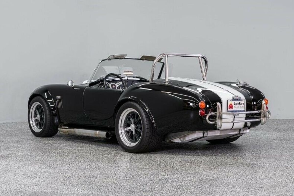1966 Shelby Cobra Replica - photo 4