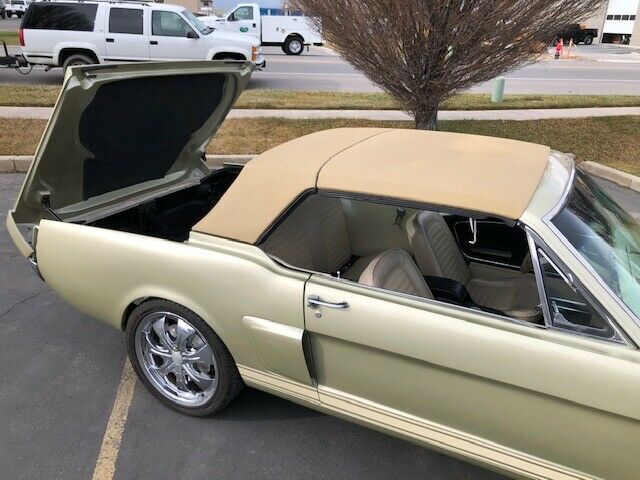 1966 Shelby GT 350 CR HARD TOP RETRACTABLE 1 0f 3 in the World - photo 12