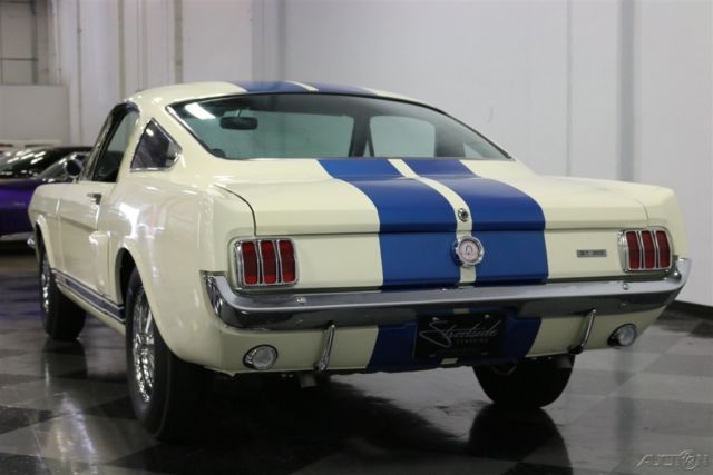 1966 Ford Mustang Shelby GT350 - photo 10