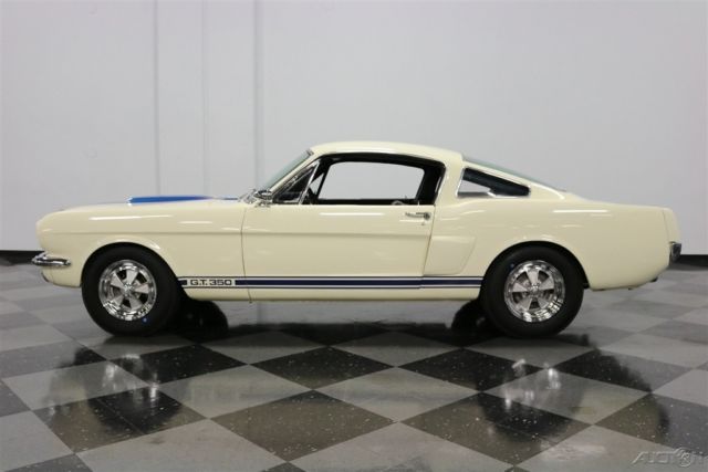 1966 Ford Mustang Shelby GT350 - photo 2
