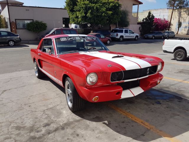 1966 Ford Mustang california rust free car - photo 2