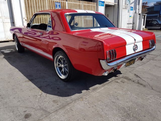1966 Ford Mustang california rust free car - photo 3
