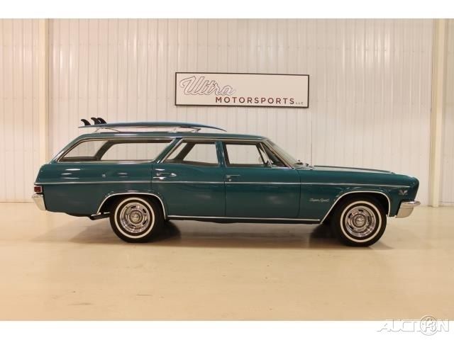 1966 Chevrolet Impala SS Wagon - photo 2