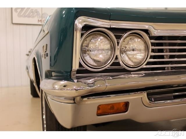 1966 Chevrolet Impala SS Wagon - photo 8