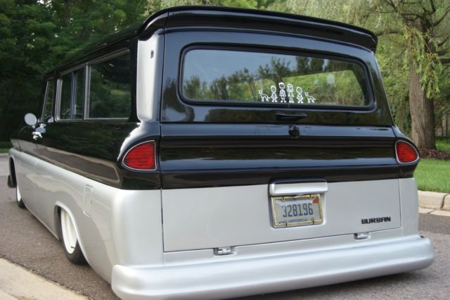 1966 GMC Suburban - photo 8