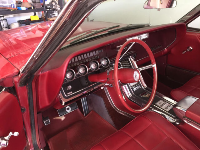 1966 Ford Thunderbird - photo 2