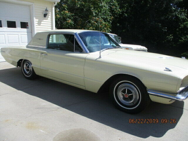 1966 Ford Thunderbird Town Coupe - photo 3