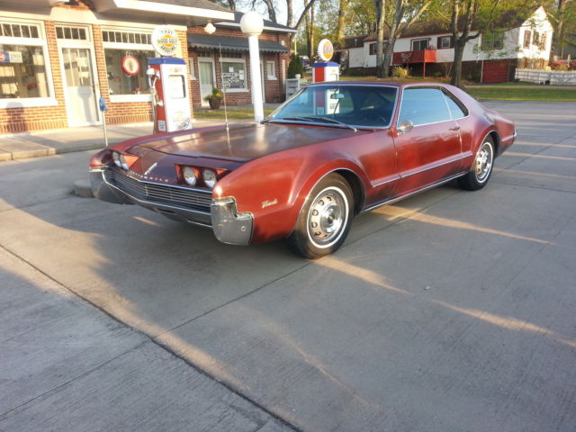 1966 TORONADO TIME CAPSULE,BARN FIND,WINDOW STICKER PROTECTO PLATE BILL OF SALE. 1966 Oldsmobile Toronado SPORT