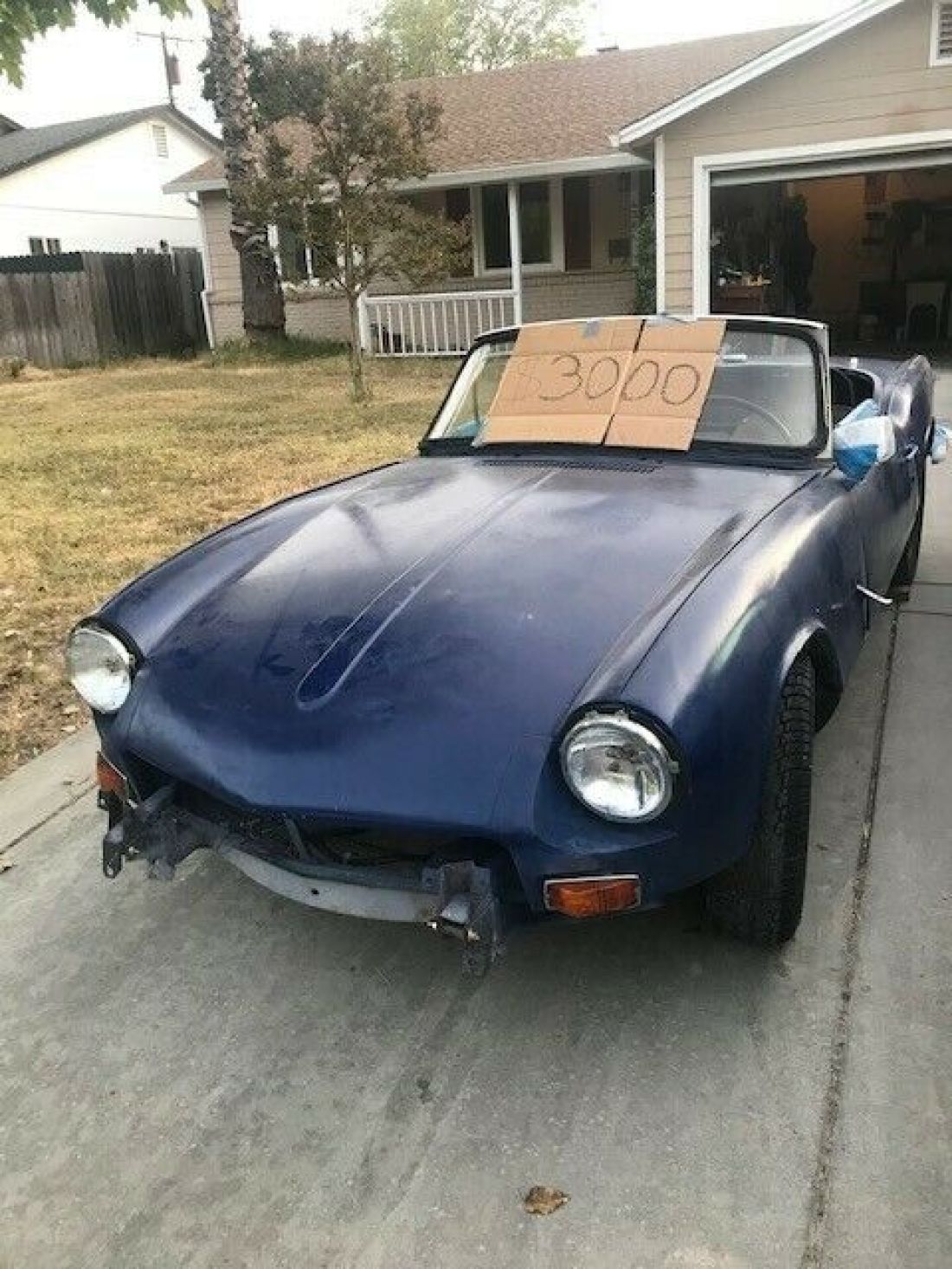 1966 Triumph Spitfire mechanically good shape--needs body work to complete 1966 Triumph Spitfire