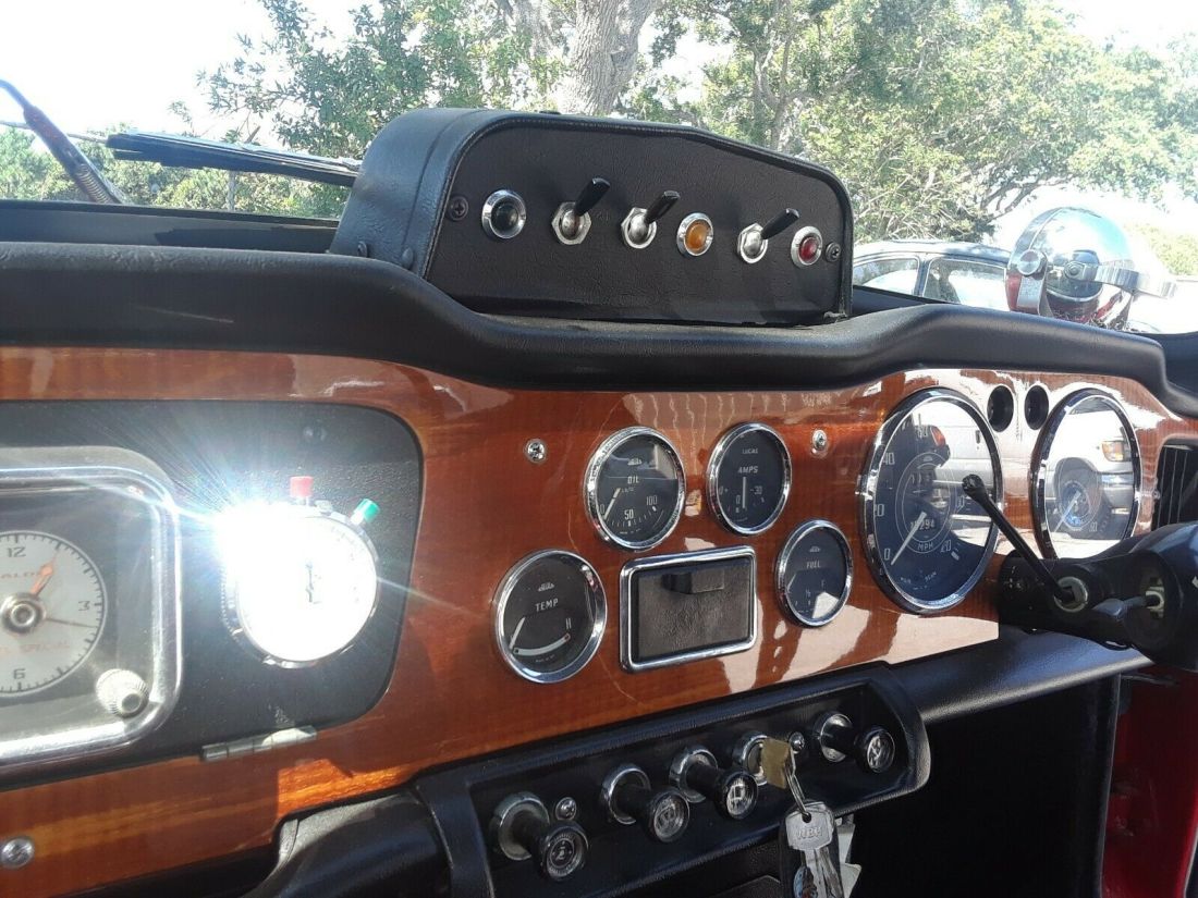 1966 Triumph TR4 - photo 12