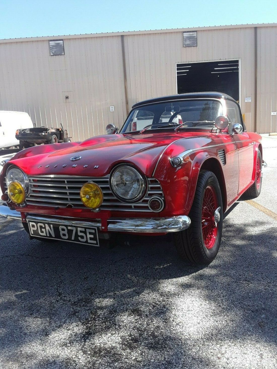 1966 Triumph TR4 - photo 2