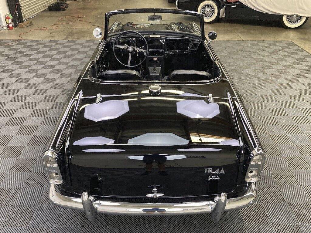 1966 Triumph TR4A 1966 TRIUMPH TR4A IRS CONVERTIBLE. - photo 11