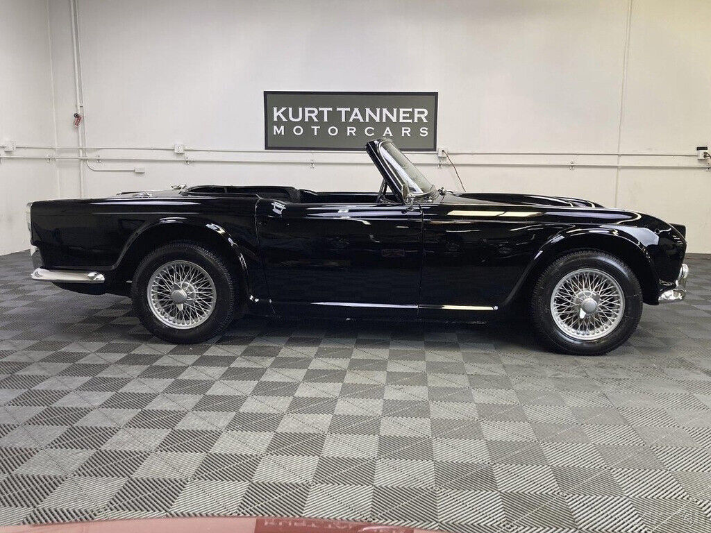 1966 Triumph TR4A 1966 TRIUMPH TR4A IRS CONVERTIBLE. - photo 8