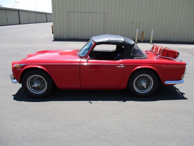 1966 Triumph TR4A IRS Rust-Free California Car - photo 9