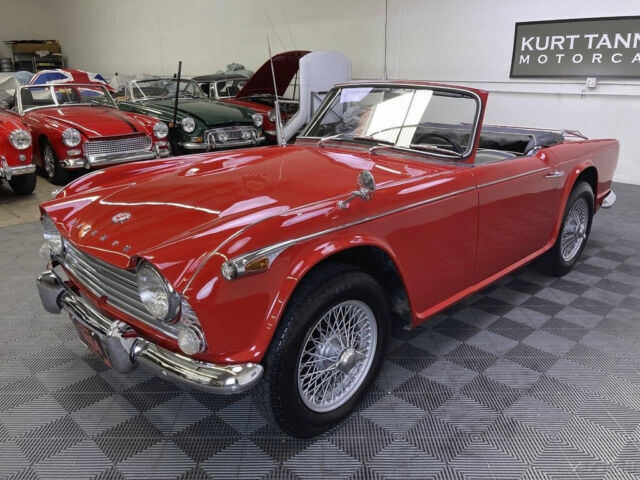 1966 Triumph TR4A IRS 1966 TRIUMPH TR4A IRS CONVERTIBLE. - photo 8