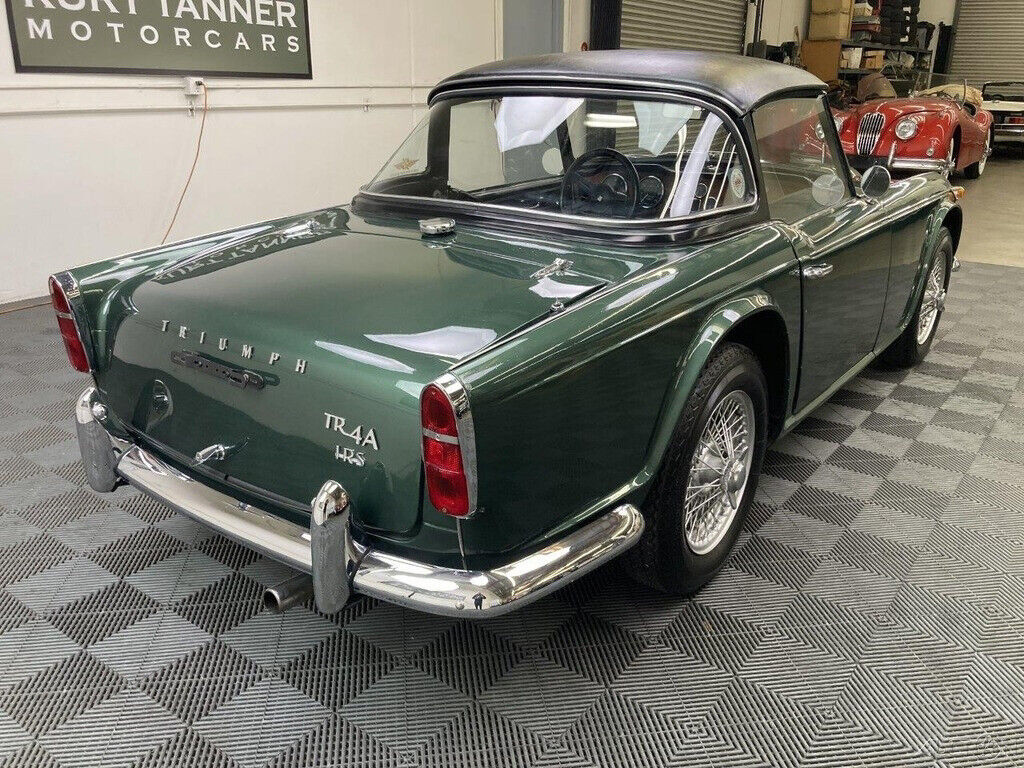1966 Triumph TR4A IRS 1966 TRIUMPH TR4A IRS SURREY TOP. - photo 8
