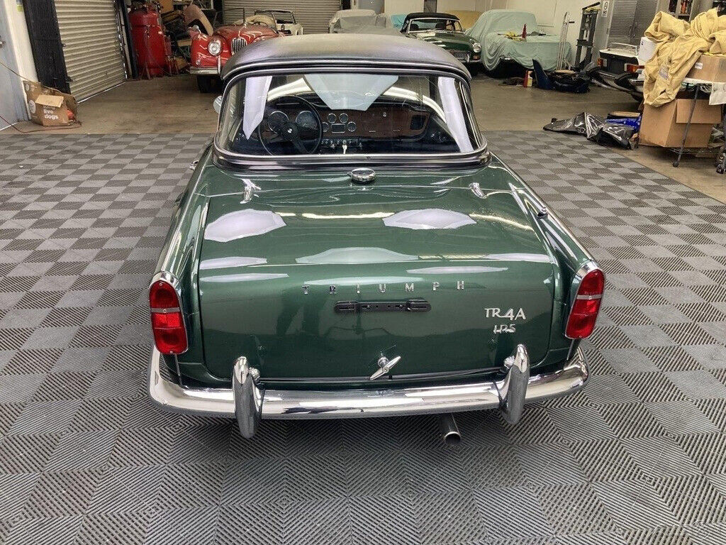 1966 Triumph TR4A IRS 1966 TRIUMPH TR4A IRS SURREY TOP. - photo 9