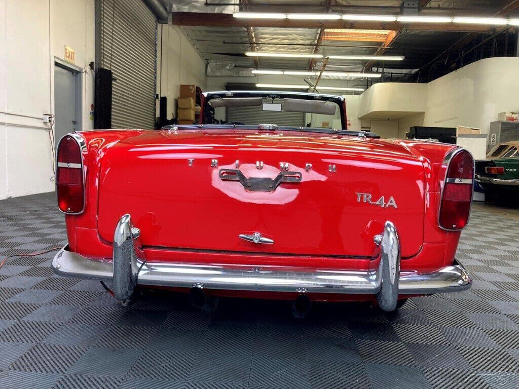 1966 Triumph TR4A 1966 TRIUMPH TR4A. SIGNAL RED WITH BLACK TRIM, TOP, TOP BOOT - photo 9