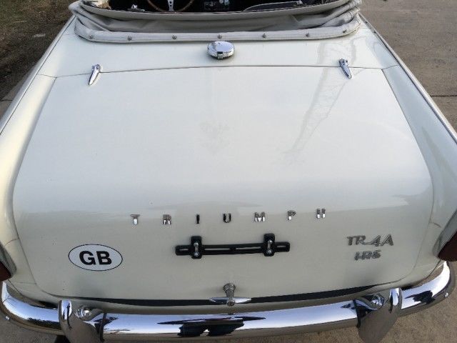 1966 Triumph TR4A IRS - photo 4