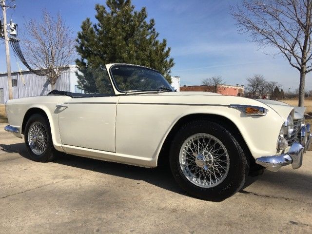 1966 Triumph TR4A IRS - photo 7