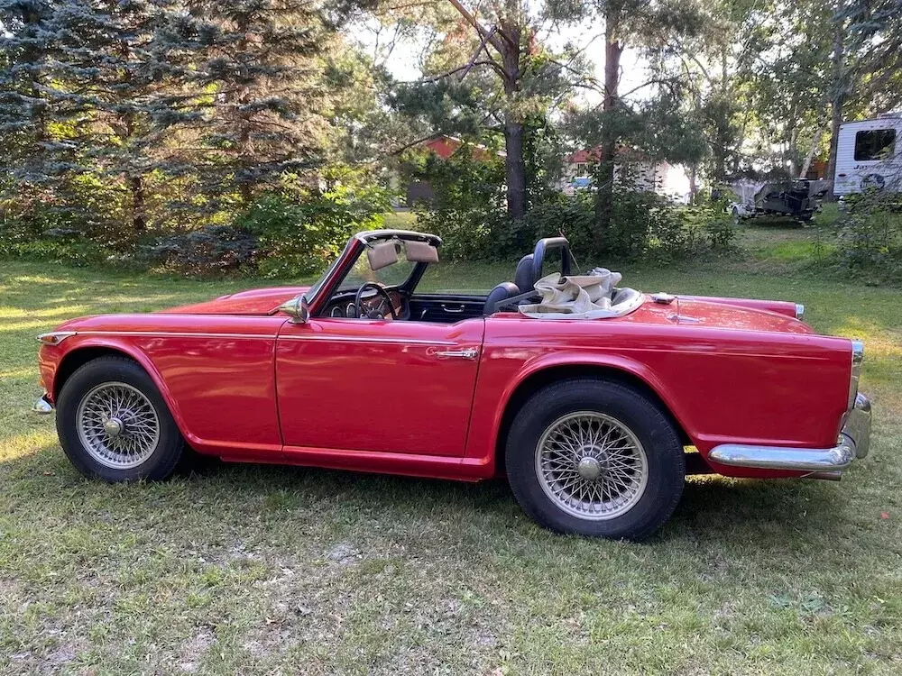 1966 Triumph TR4A 1966 TRIUMPH TR4A. SIGNAL RED WITH BLACK TRIM, TOP, TOP BOOT