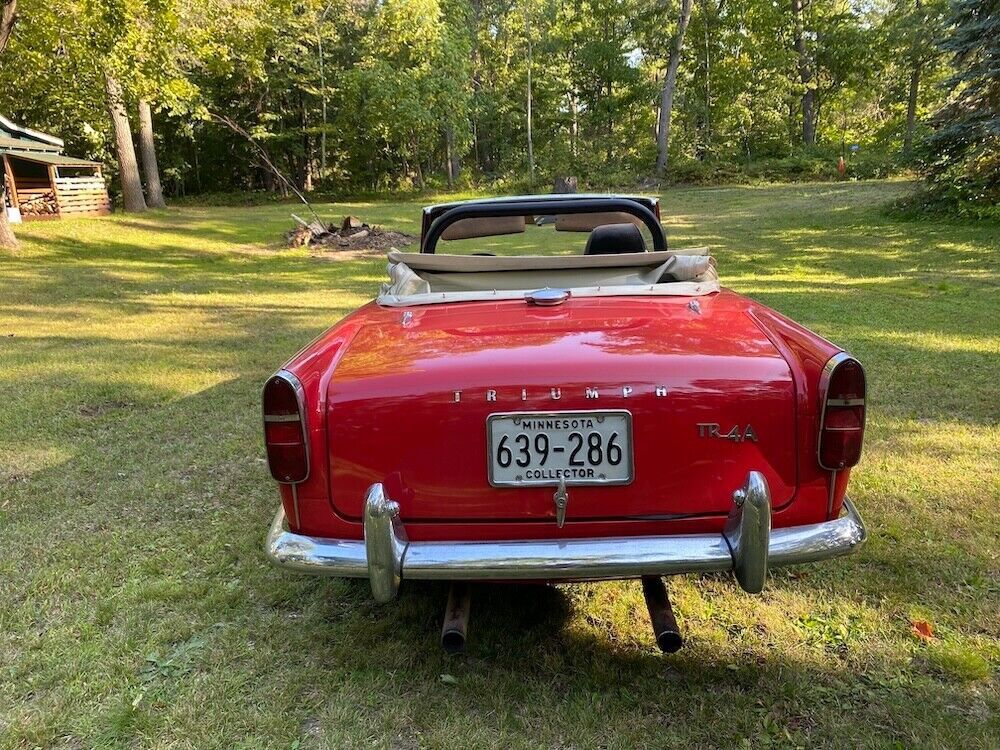 1966 Triumph TR4A 1966 TRIUMPH TR4A. SIGNAL RED WITH BLACK TRIM, TOP, TOP BOOT - photo 2
