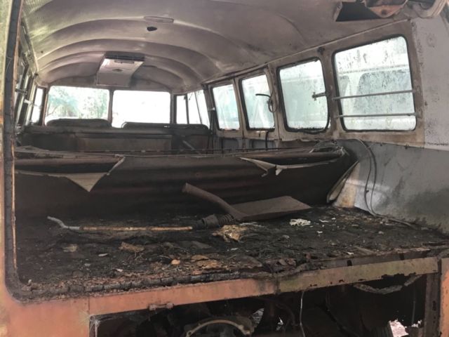 1966 Volkswagen Bus/Vanagon Deluxe - photo 13