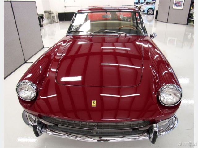 1966 Ferrari 330 GT 2+2 - photo 3