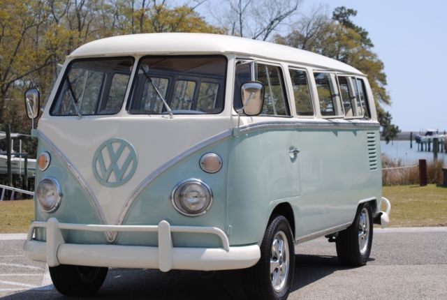 1966 Volkswagen Split Window Bus-Nice! 1966 Volkswagen Bus/Vanagon