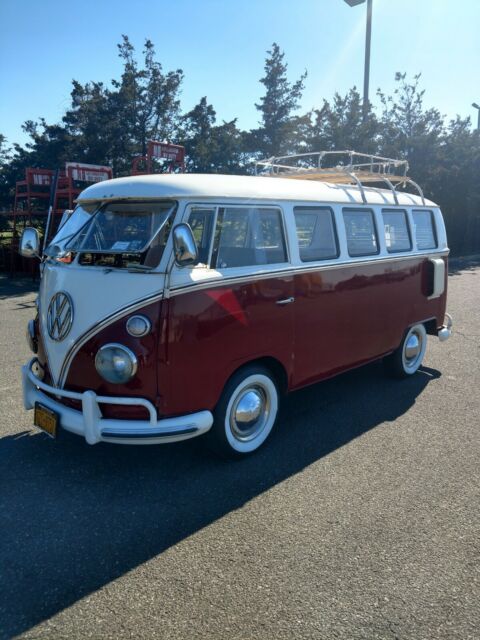 1966 Volkswagen SPLIT WINDOW DELUXE BUS VW 1966 Volkswagen Bus/Vanagon