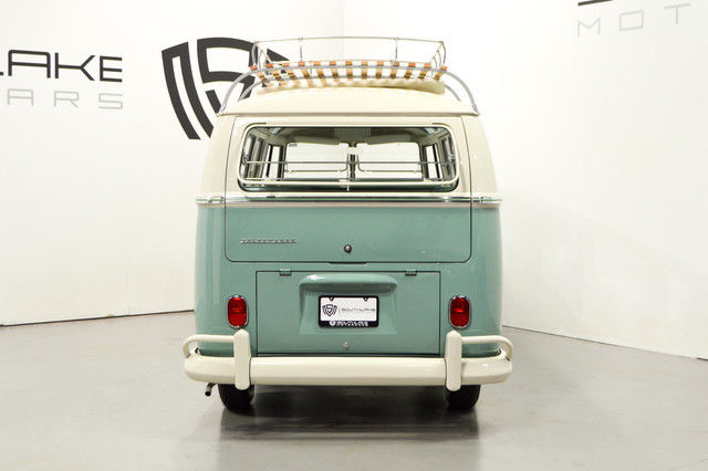 1966 Volkswagen Bus/Vanagon 21 Window Deluxe Microbus - photo 4