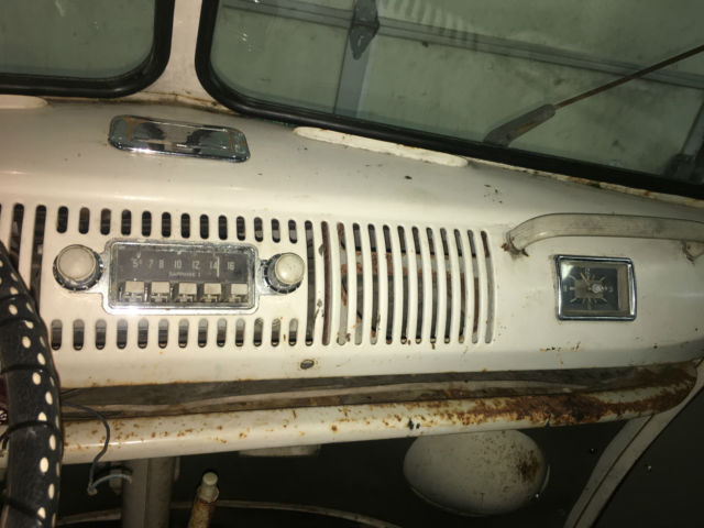 1966 Volkswagen Bus/Vanagon Deluxe - photo 11