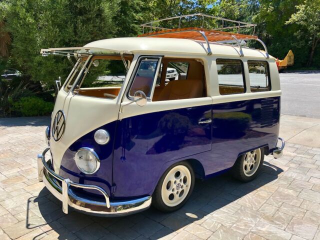 1966 VW Bus Custom Shorty Full Electric Conversion Nissan Leaf Kombi 1966 Volkswagen Bus/Vanagon Bus