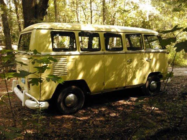 1966 Volkswagen Bus/Vanagon Deluxe Standard - photo 3