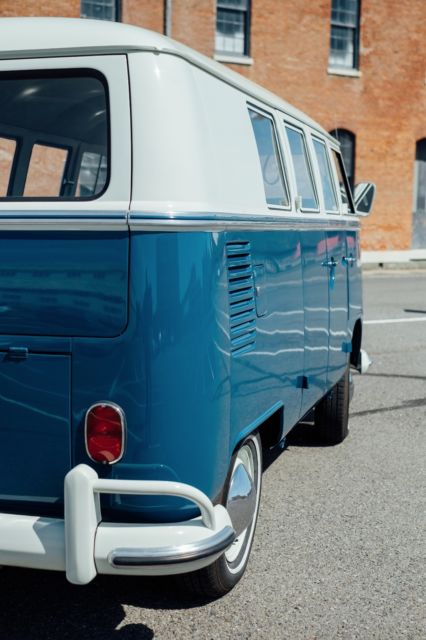 1966 Volkswagen Bus/Vanagon partial Deluxe trim - photo 6
