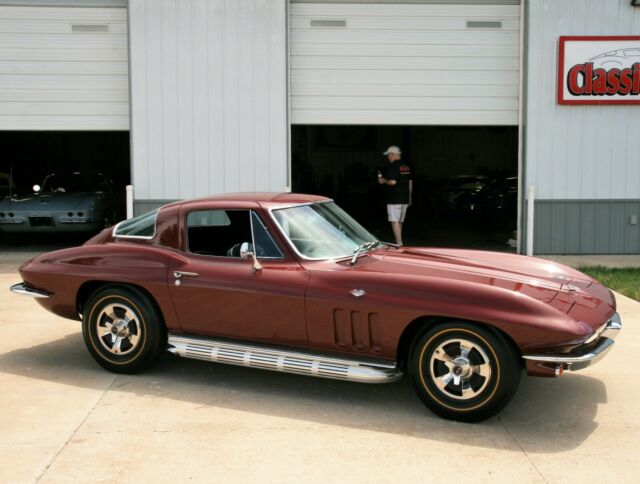 1966 Chevrolet Corvette L79 350HP - photo 6