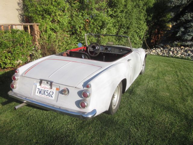 1967 Datsun 2000 Roadster - photo 3