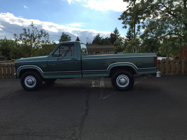 1982 Ford F-250 1982 FORD F-250 XL   LOW MILES  103,K - photo 4