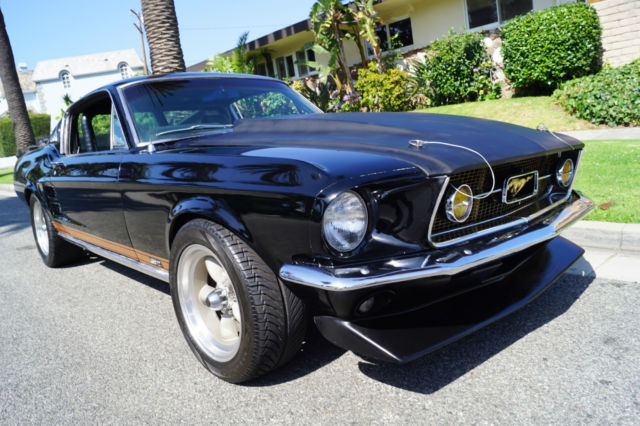 1967 Ford Mustang 392 STROKER V8 WITH SUPERCHARGER & 4 SPD - photo 6