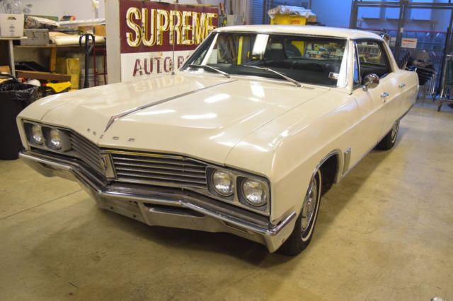 1967 4-dr Buick Skylark- 102,757 miles...Good starter/restoration car! 1967 Buick Skylark