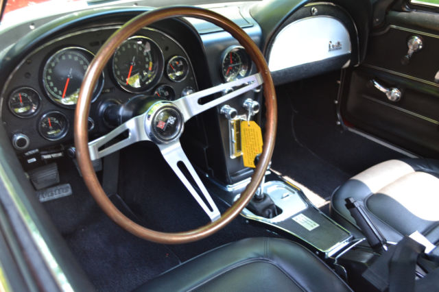 1967 Chevrolet Corvette Coupe - photo 12